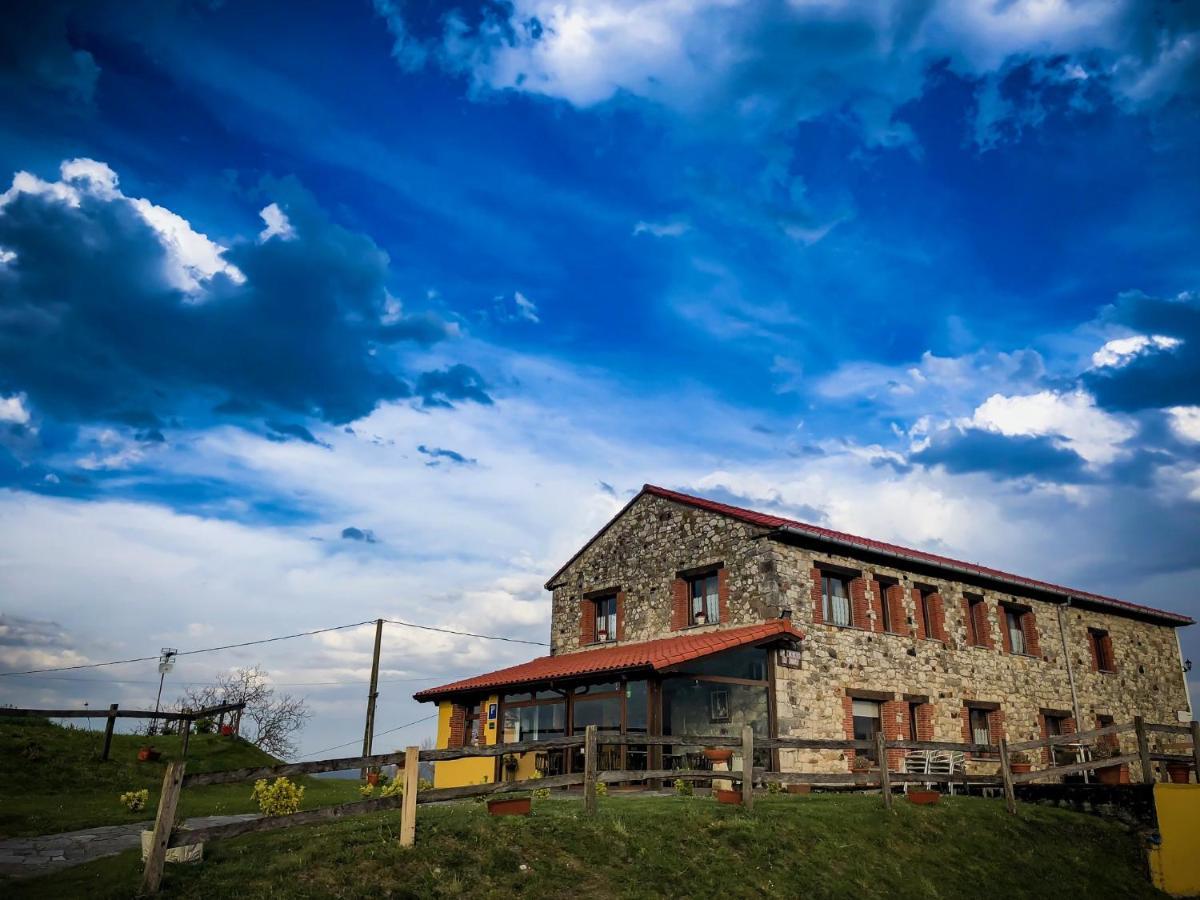 El Mirador De Rivas Aguero (Cantabria)